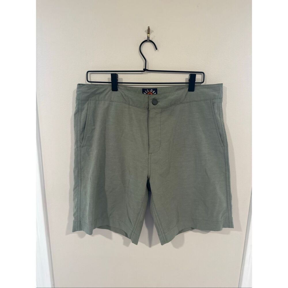 Faherty All Day Shorts Green Size 33